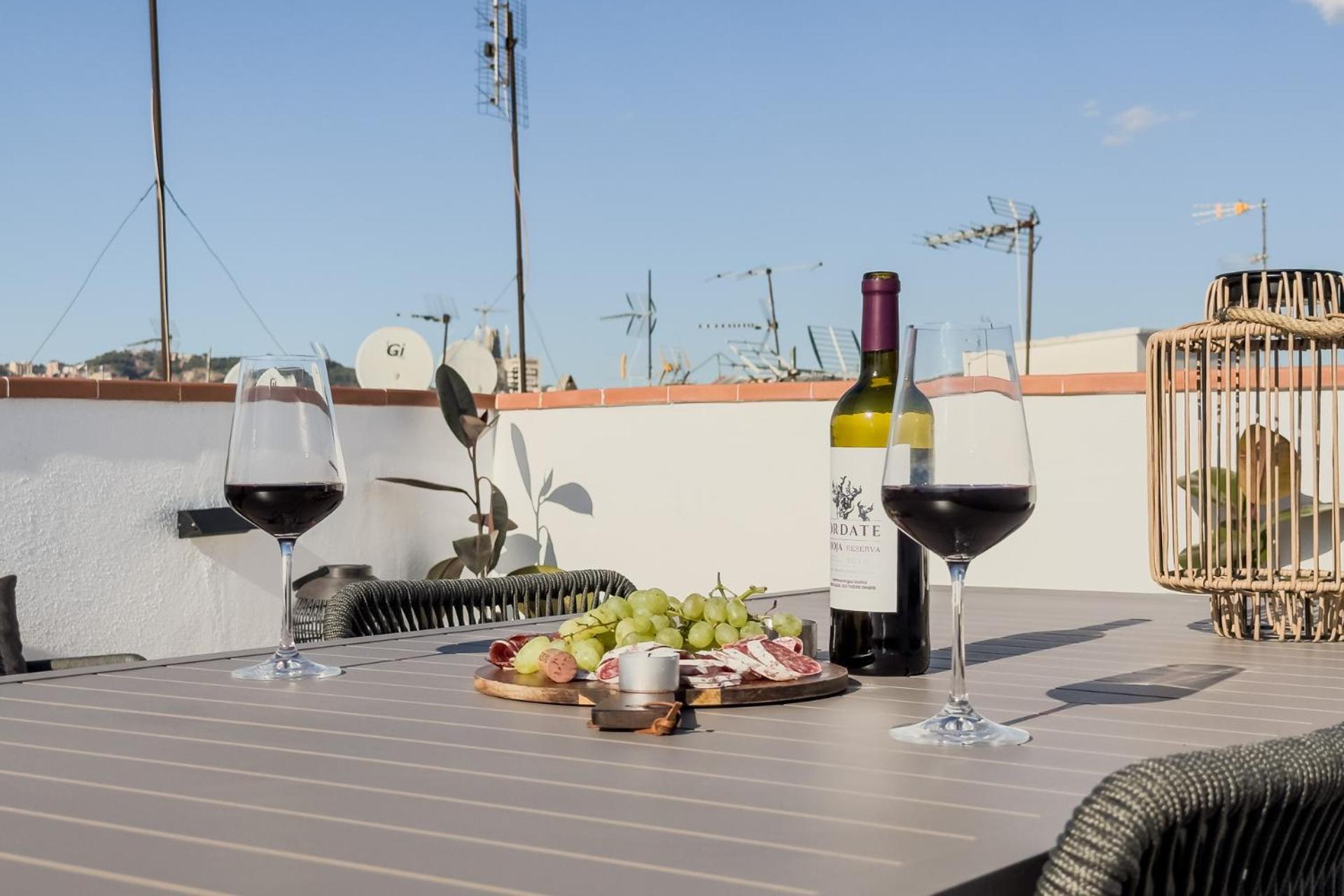 Beautiful & Comfy City Center Apartment Barcelona Exterior photo